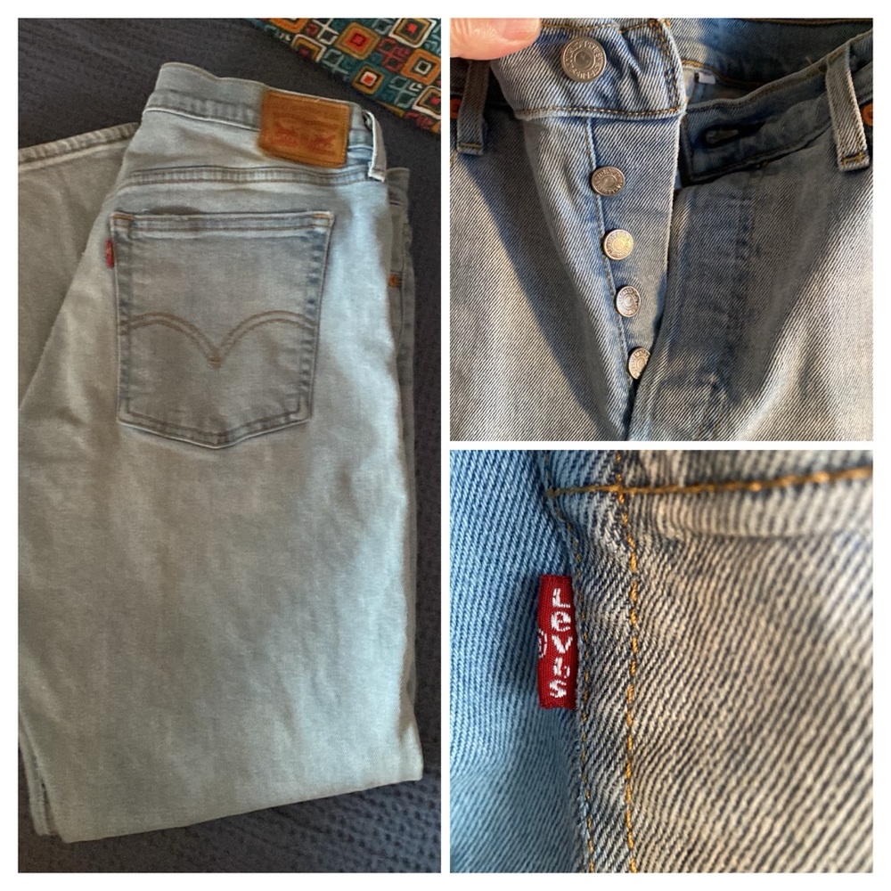 Levi’s Button Fly Straight Leg 5 Pocket Denim Size 32